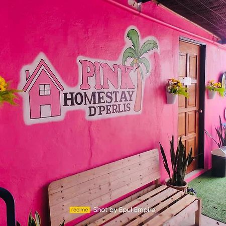 Pink Homestay D'Perlis Kangar Exterior foto